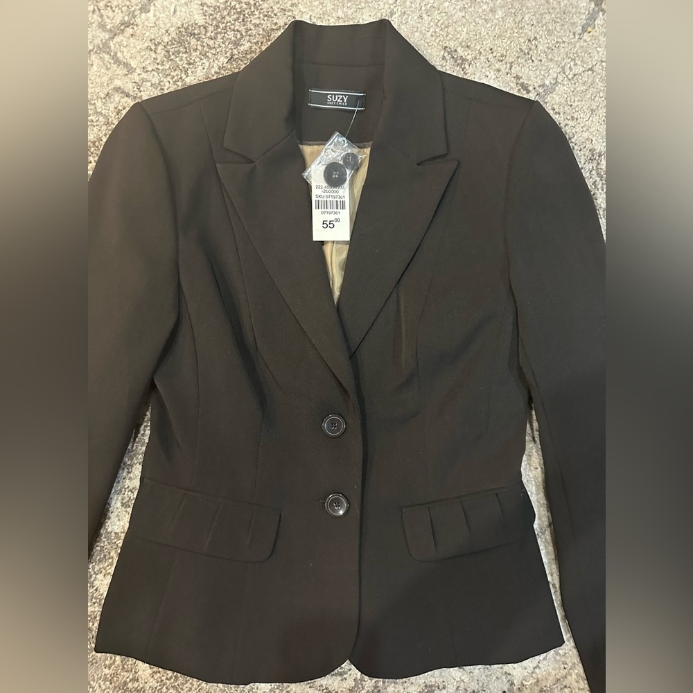 NEW Suzy Shier Blazer